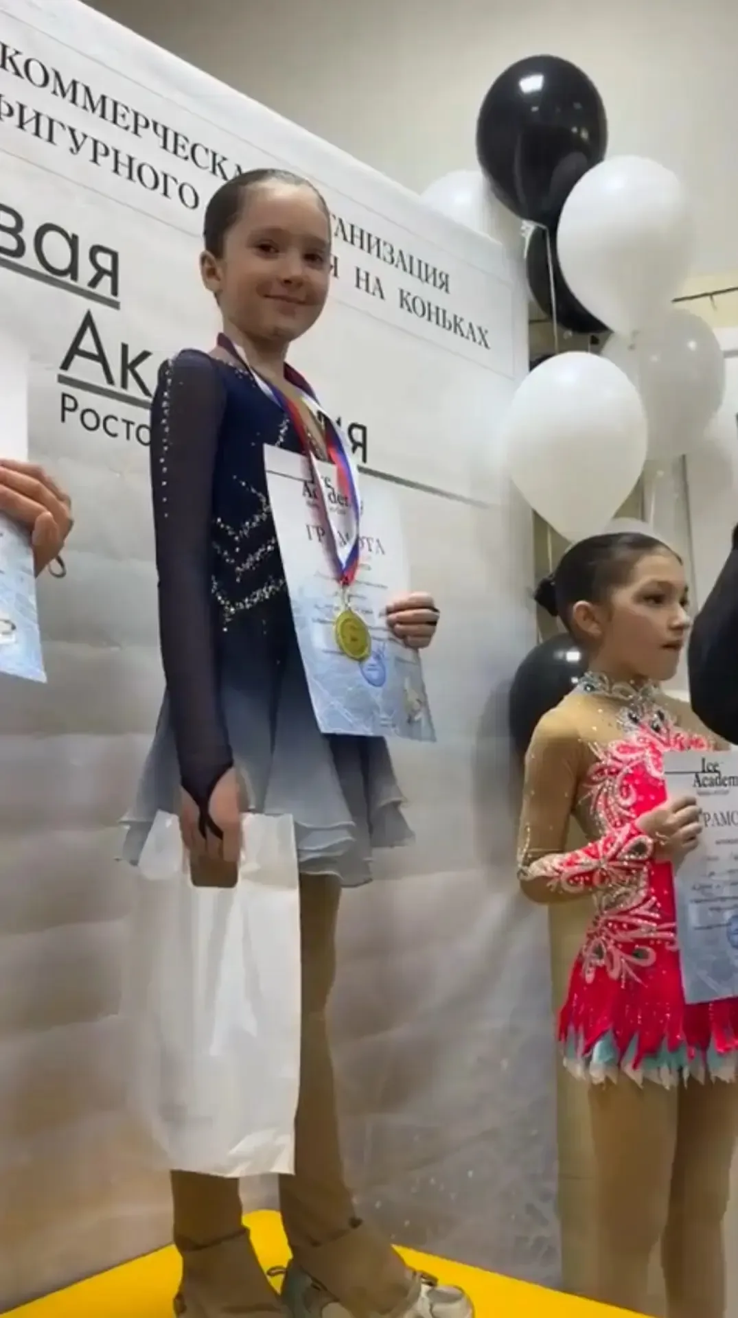 Она сделала это! Лёд покорился нашей маленькой звездочке ⛸️✨  Сразу после майских праздников – новая