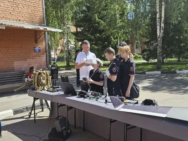 Будущие кавалеристы   🫡 Наш полицейский кадетский класс побывали в гостях у Первого специального пол