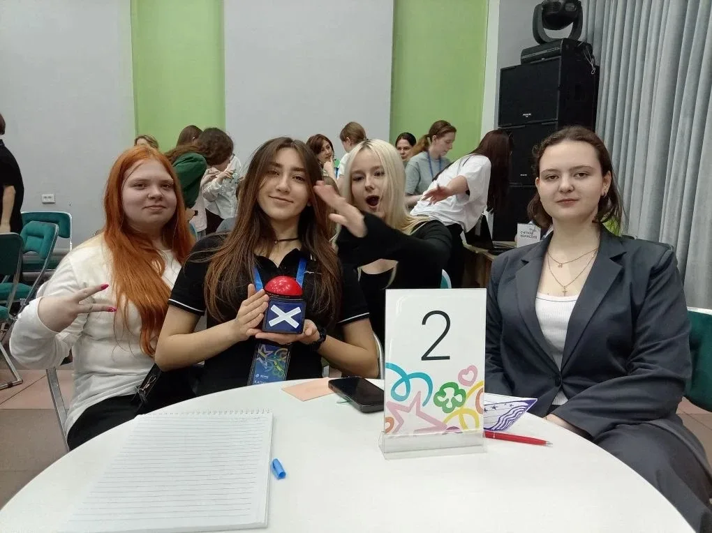 ➡ ФИНАЛ ИНТЕЛЛЕКТУАЛЬНОЙ ИГРЫ "ВКУРСЕ"  ✨ 20 мая в центре культуры «Досуг» состоялся финал первого с
