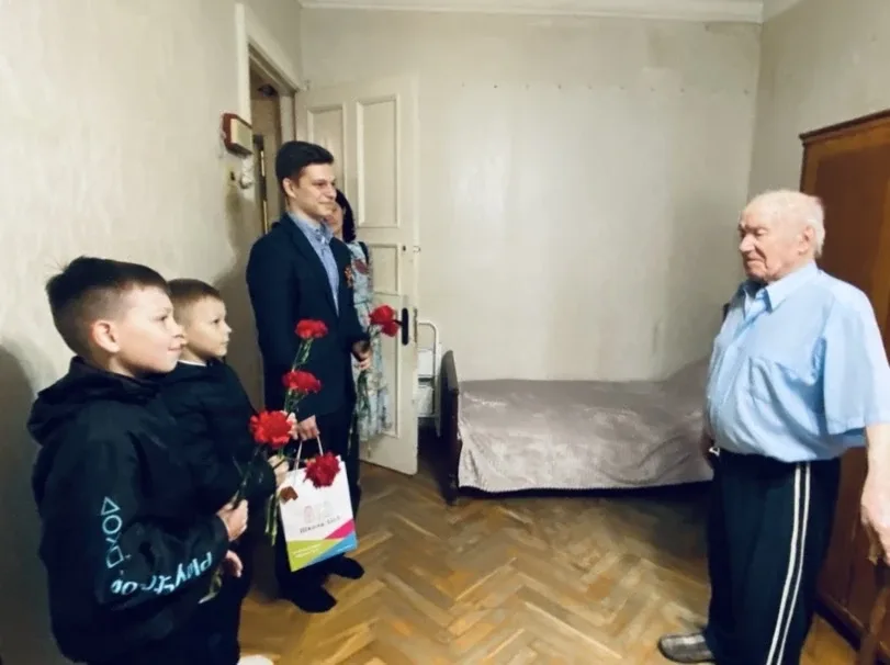 ⭐️Наши волонтеры поздравляли ветеранов Великой Отечественной войны Алексеевского района  Для ребят с