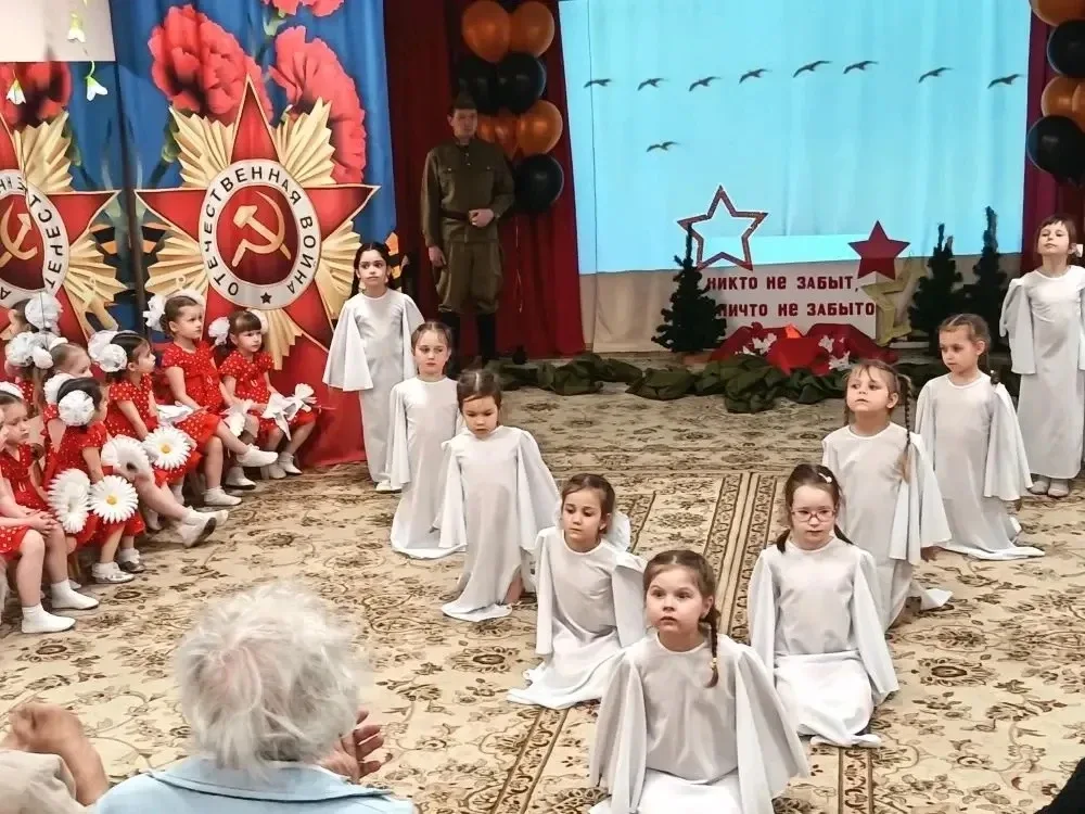 ПОБЕДА ЖИВА  🌟В нашем дошкольном отделении прошли торжественные мероприятия, посвященные 81-й годовщ