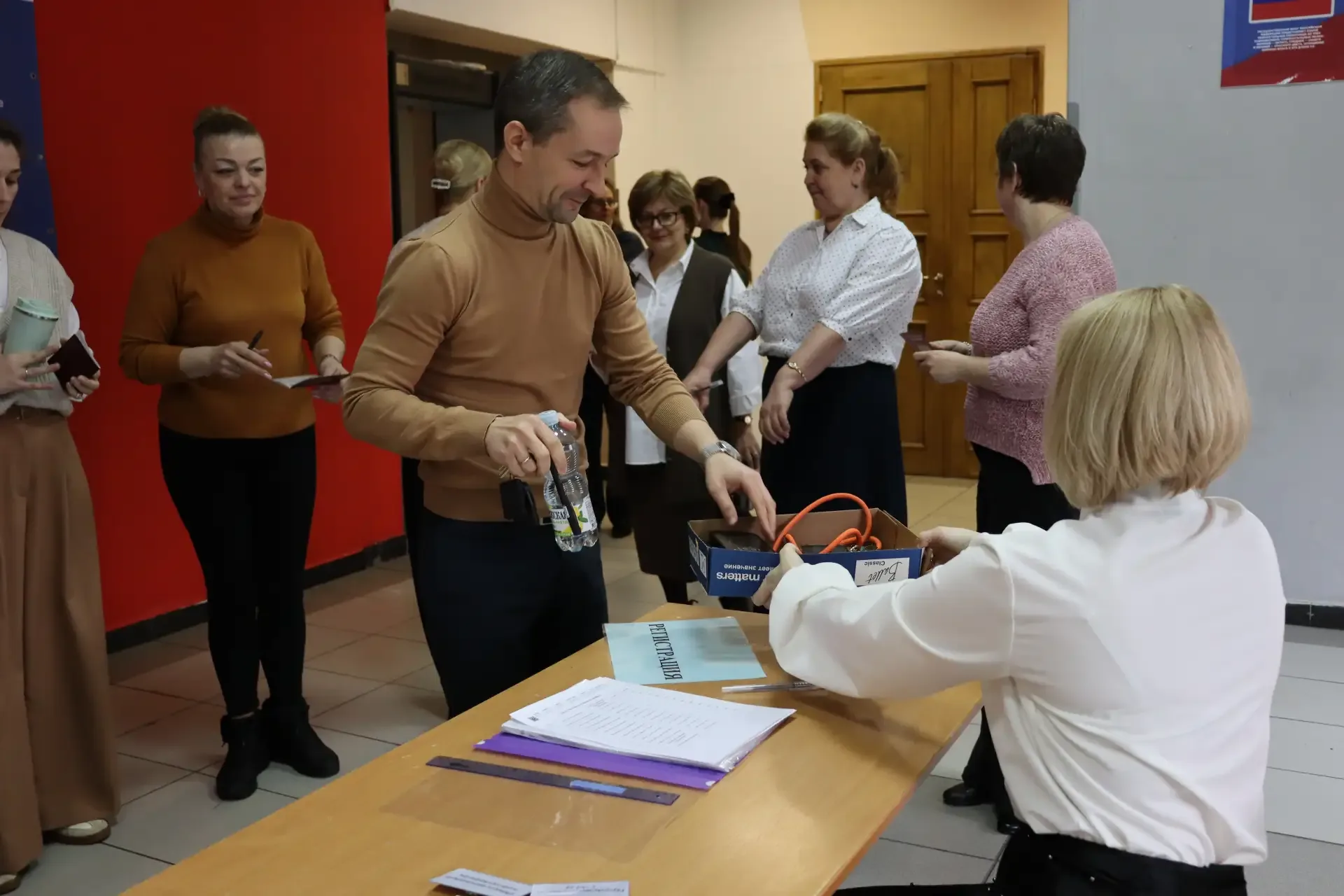 🎓 А если бы ЕГЭ сдавали родители? Сегодня они действительно попробовали это на себе!  📍 Сегодня, 29 