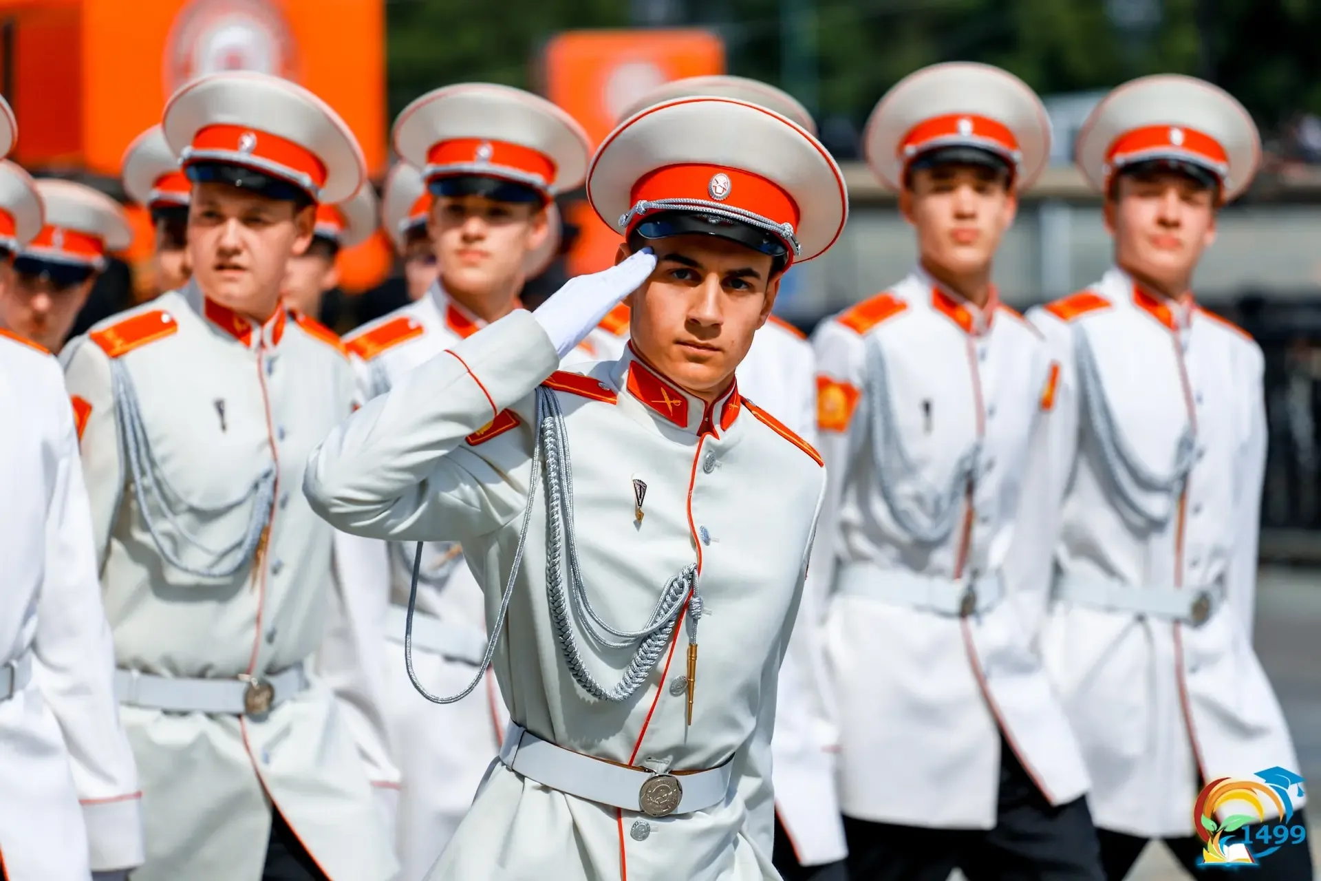 Не просто марш. Не просто парад. Это шаги памяти, гордости и уважения, которые вчера звучали на Покл