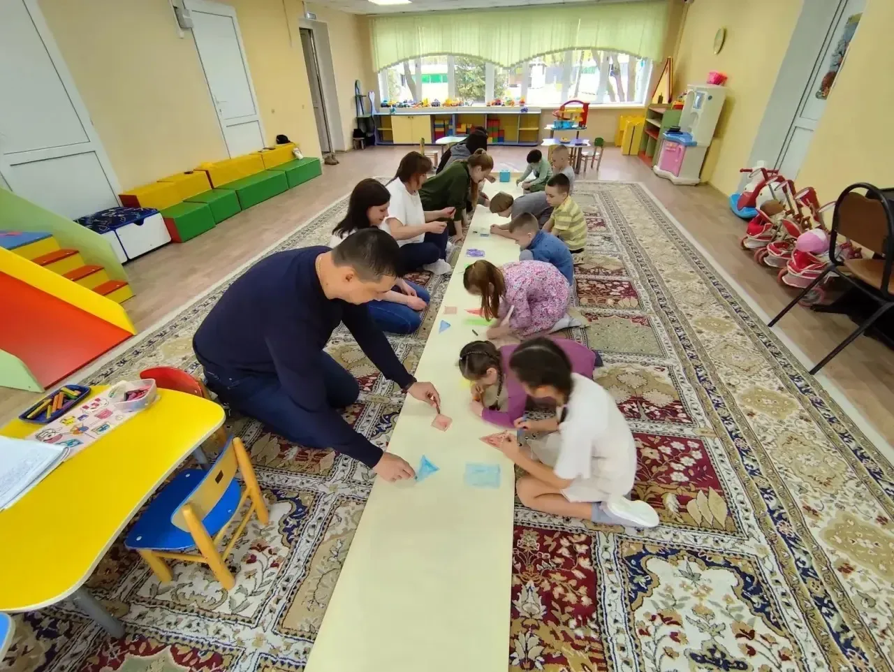 🌟 Дни открытых дверей в Корпусе 4: родители в роли учеников  В корпусе 4 прошли Дни открытых дверей 
