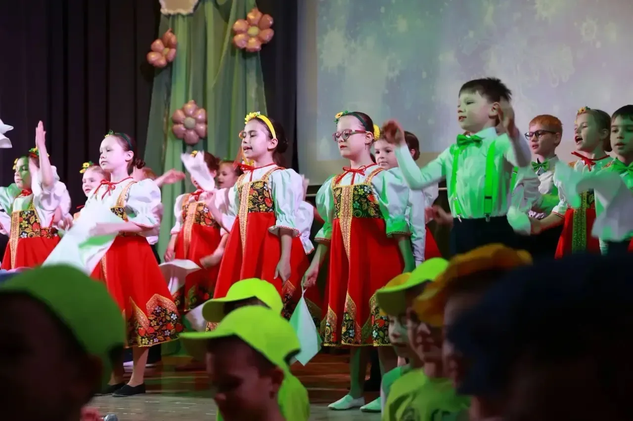 🎵 Второй день фестиваля «Времена года»: музыка, творчество, вдохновение  В апреле в начальной школе 