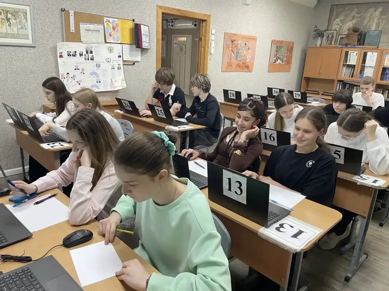 📚 Практикум по подготовке к ОГЭ в Основном корпусе и Корпусе 1  В основном корпусе и Корпусе 1 прошл