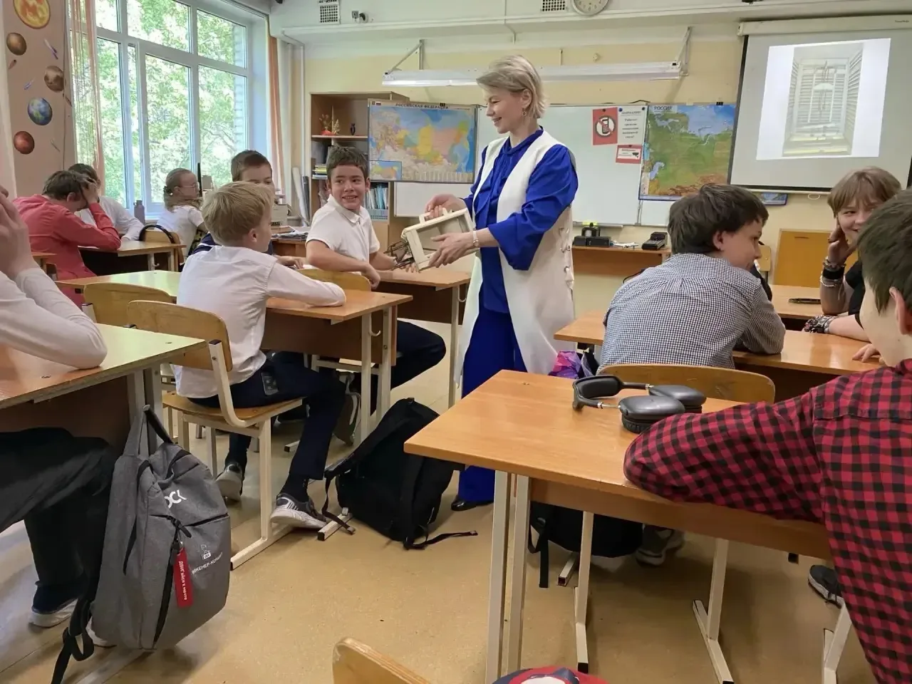 Веселый метеоурок.  ☀️19 мая в 6А классе состоялась профориентационная лекция «Весёлый метеоурок», к