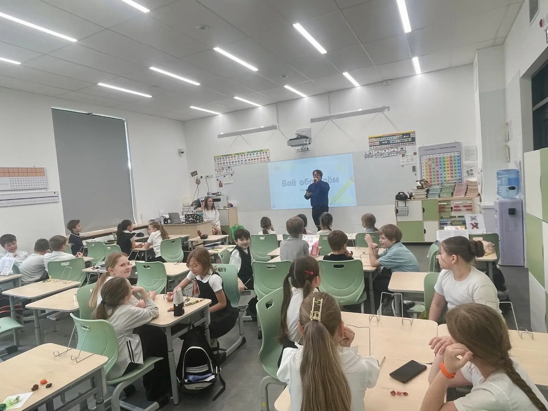 Познавательный квиз для второклассников 🧑🏻‍🎓   Ученики 2 «К» класса приняли активное участие в насто