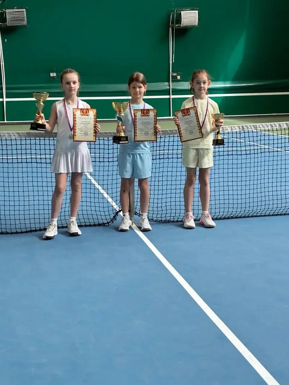 ПОЗДРАВЛЯЕМ! 🎾   Королайнен  Виолетта из 3 «К» класса заняла первое место в категории «9-10 лет» в т