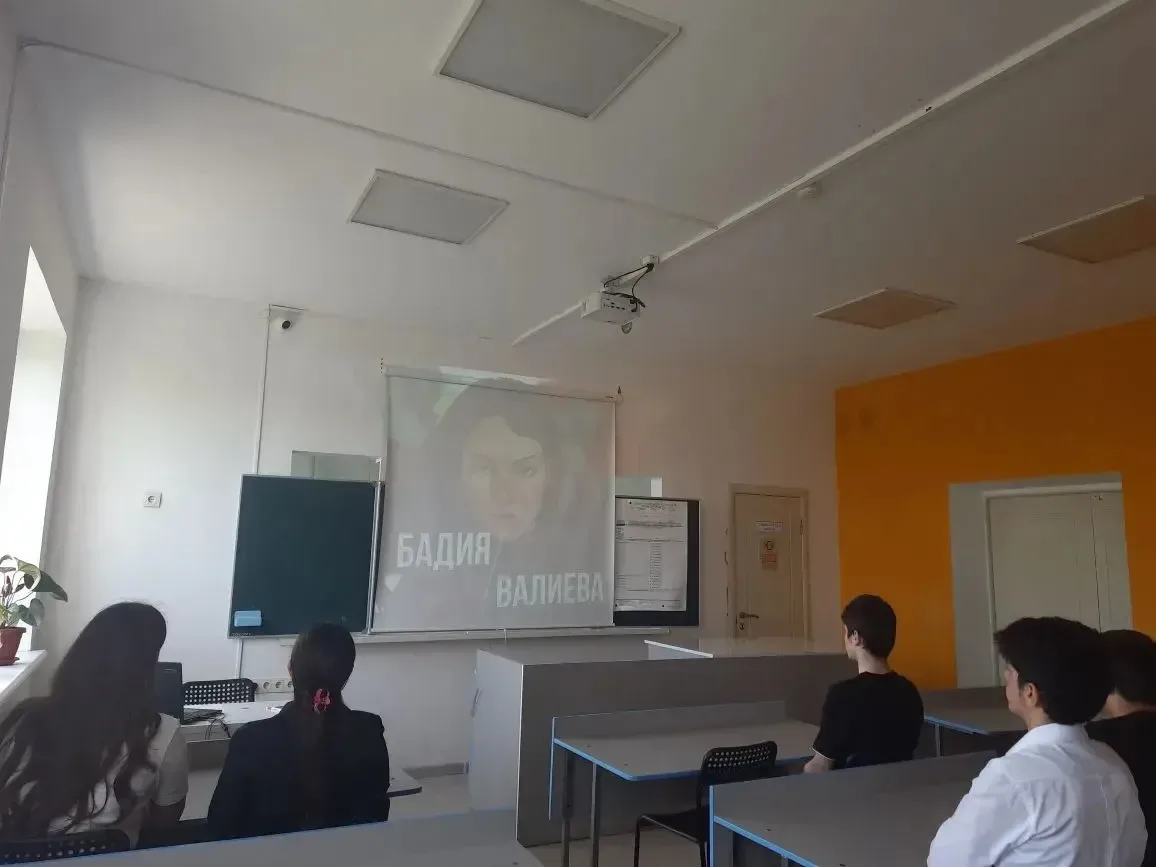 Ожившая история: в нашей школе прошел показ проекта «Живой карандаш». Как рассказать о подвигах геро