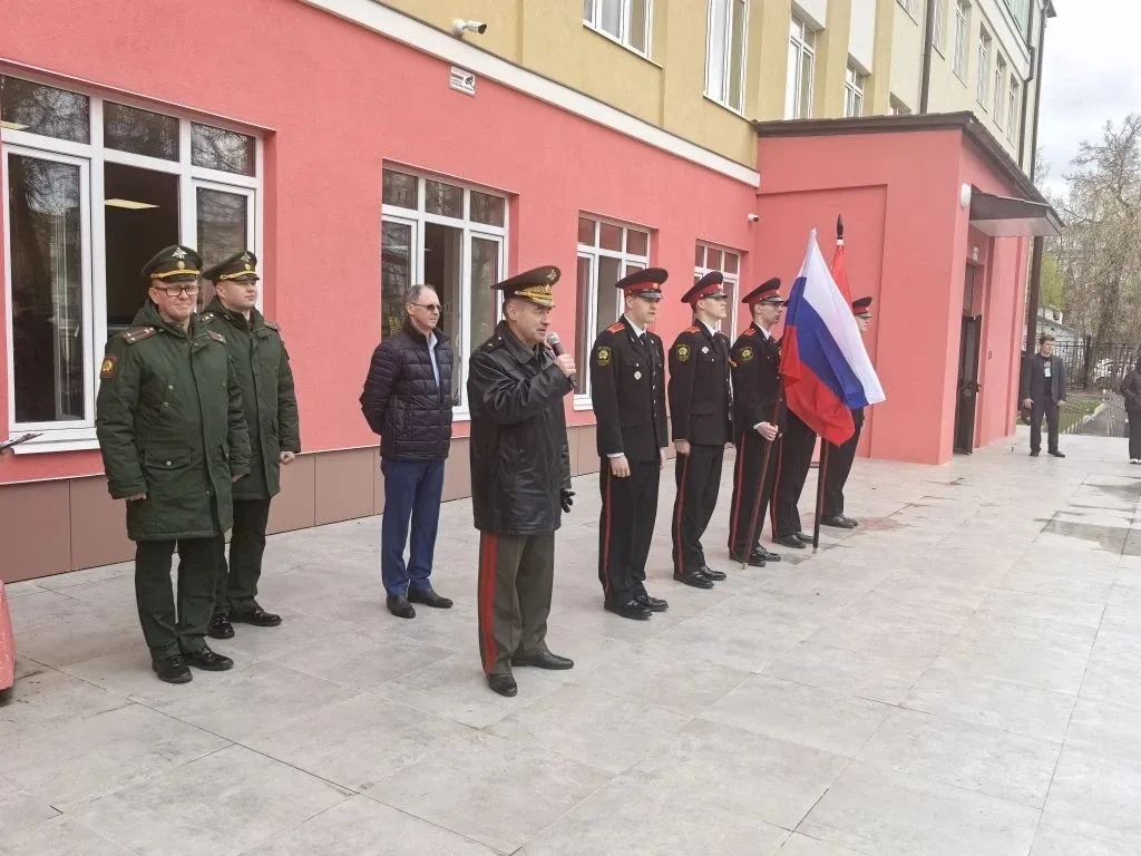 Кадеты школы современного образования отметили День Победы спортом и памятью. 24 апреля в МБОУ "Школ