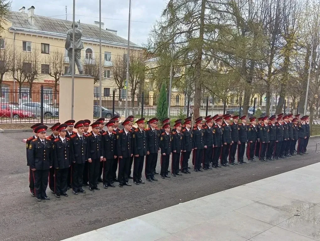 Кадеты школы современного образования отметили День Победы спортом и памятью. 24 апреля в МБОУ "Школ