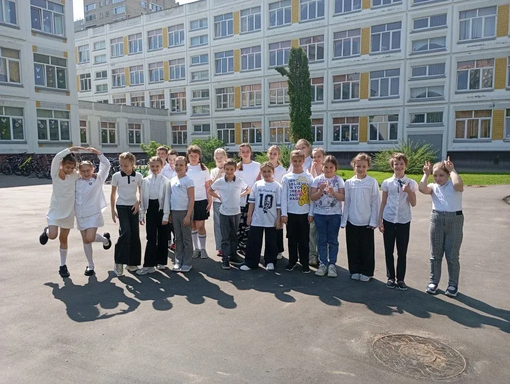 Завершение жаркой и яркой недели 🤩  Сегодня завершается очередная учебная неделя. Остаются считанные