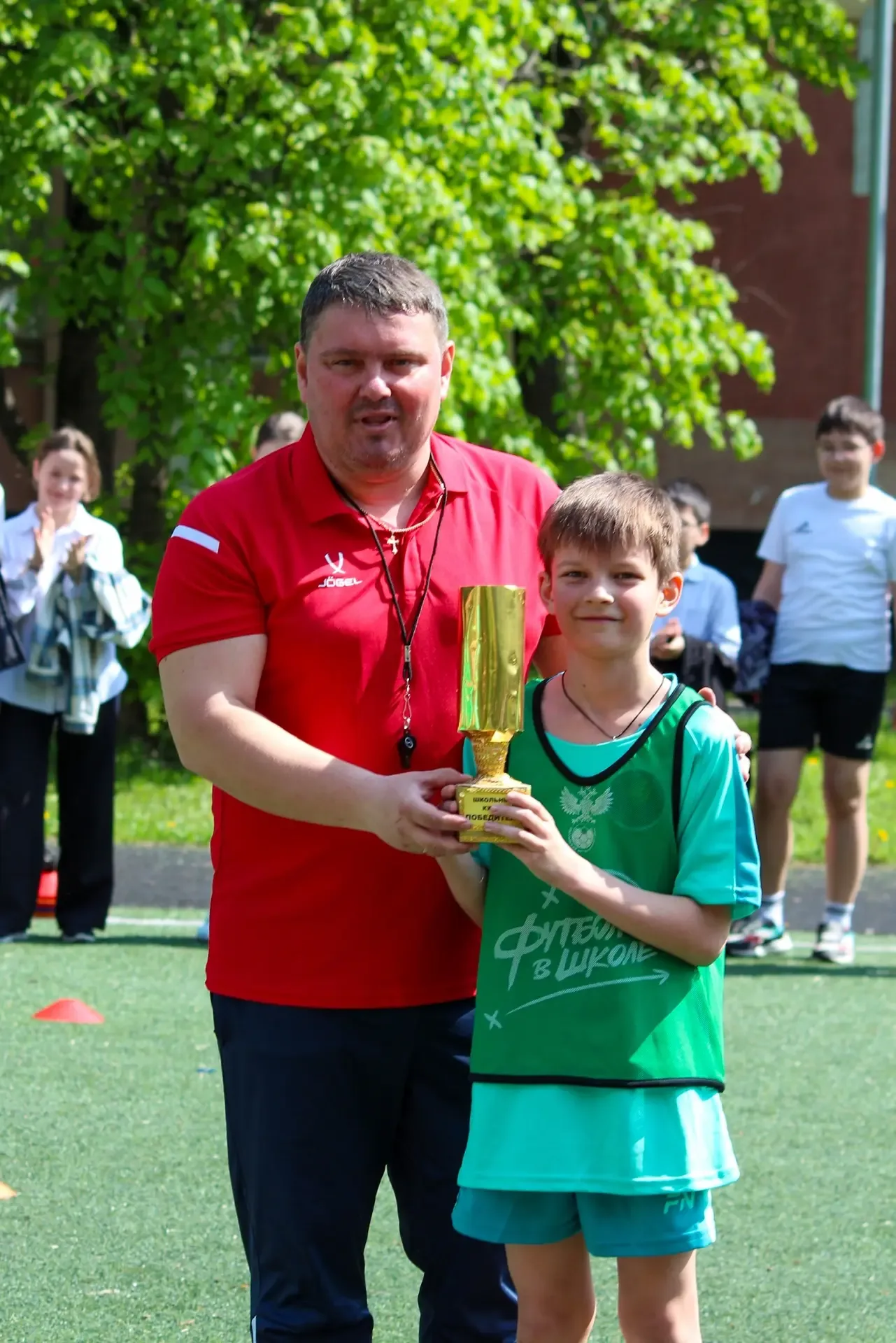 🏆⚽️ «КЛАССНЫЙ КУБОК»  В рамках фестиваля «Футбол в школе» состоялся товарищеский матч «Классный кубо