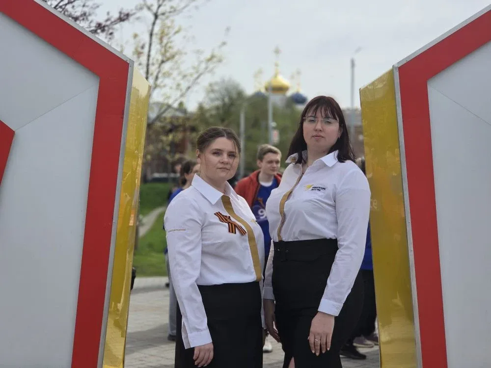 «Вальс Победы» открыл праздничные мероприятия в городе 9 мая⭐   На площади Победы прошла региональна