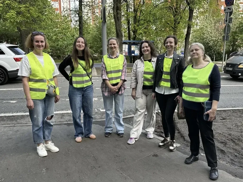 🚓 Родительский патруль: Вместе за безопасность на дороге!  🚨 Вчера наша школа сделала ещё один важны
