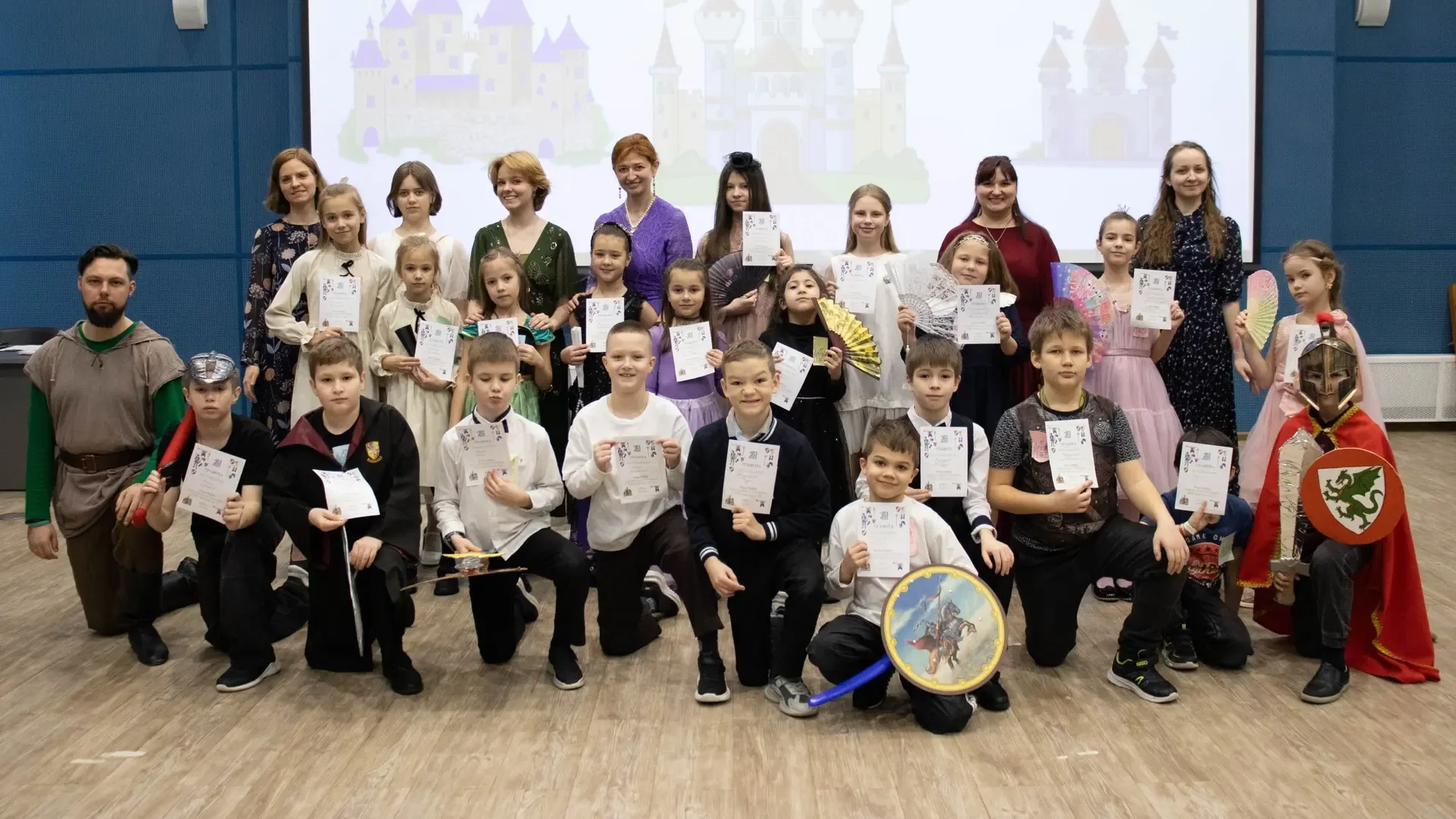НАШИ СОВЕТНИКИ! 👩‍🏫   Привет, друзья! Мы — ученики #школа771, и сегодня расскажем вам про нашего сам