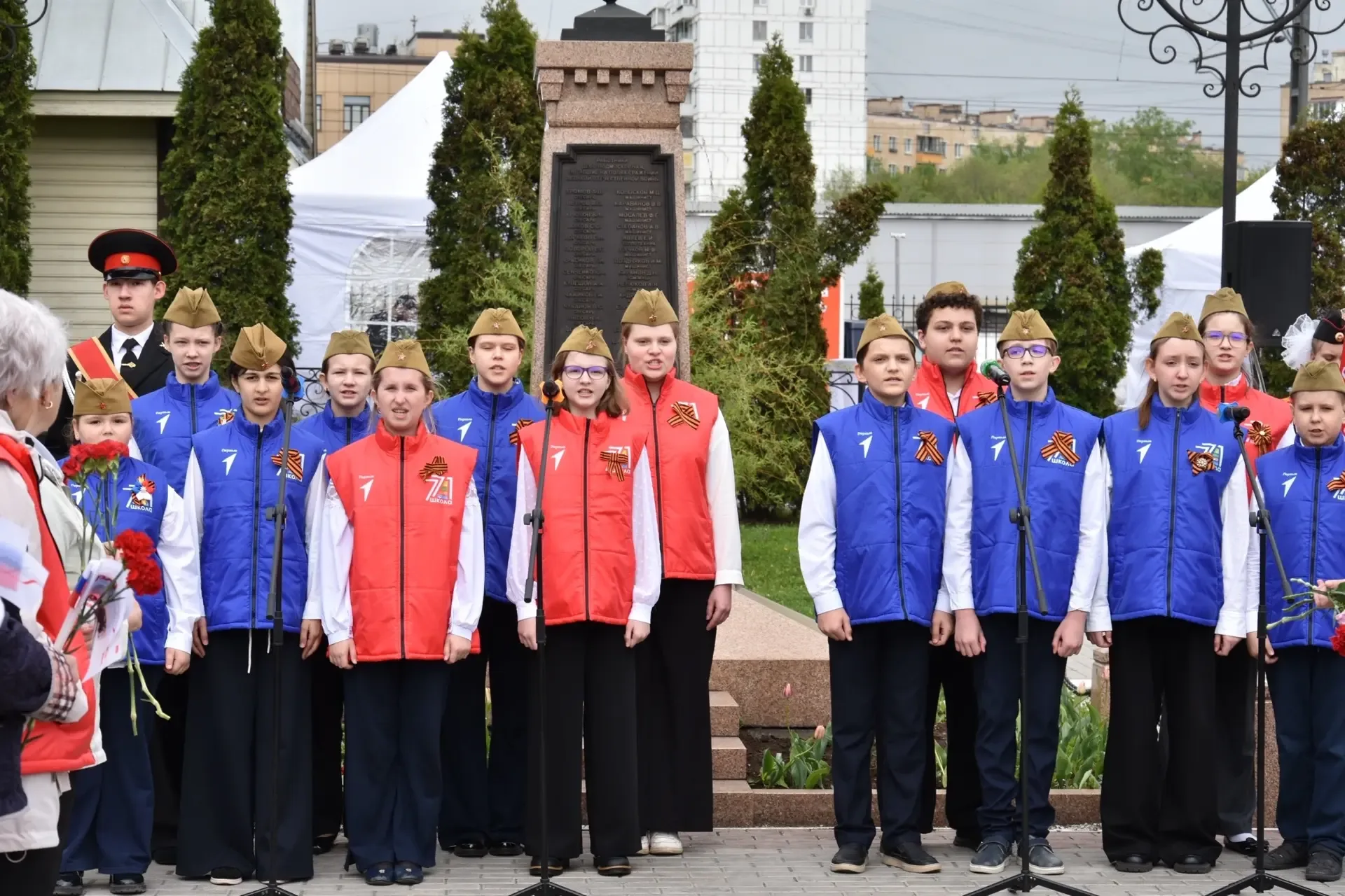 В МОСКОВСКОМ ДЕПО «ПОДМОСКОВНАЯ»!  В Московском депо «Подмосковная» коллектив нашей #школа771 почтил