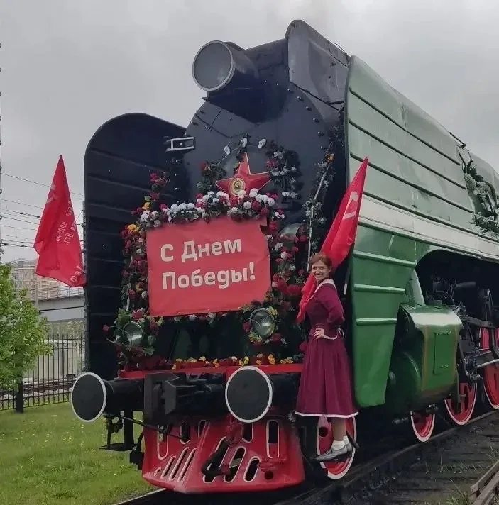 СОВЕТНИКИ НАШЕЙ #ШКОЛА771  Мы, учащиеся #школа771, хотим рассказать о НАШЕМ Советнике - Татьяне Алек