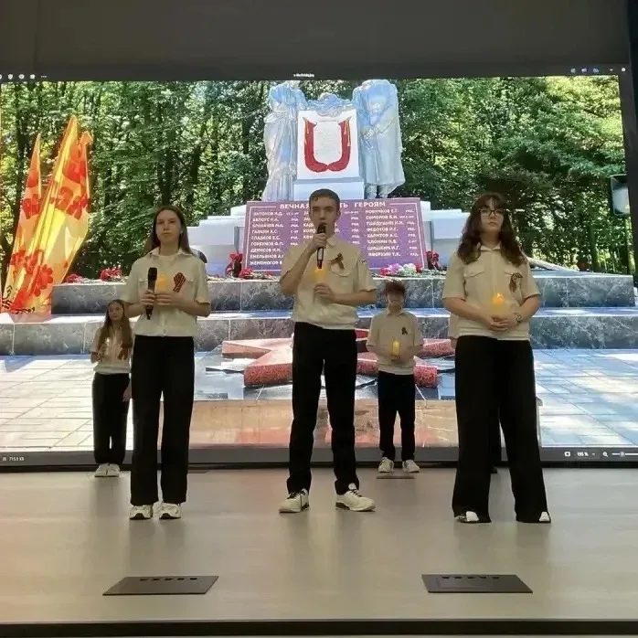 🕊️ Сегодня в стенах нашего Лицея прошел конкурс литературно-музыкальных композиций «И всё той весне…