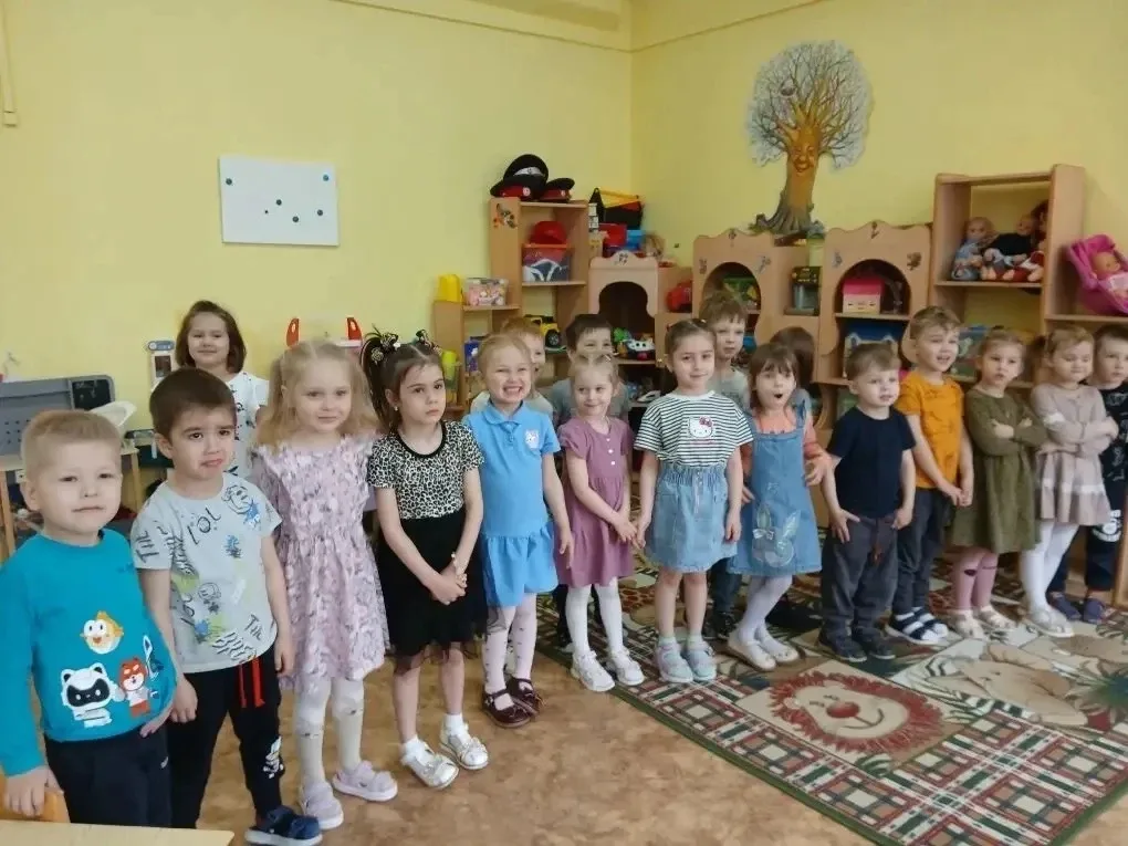 👶🏼Малыши на связи!  Ребята совершили увлекательное путешествие в мир чувств: учились распознавать ра