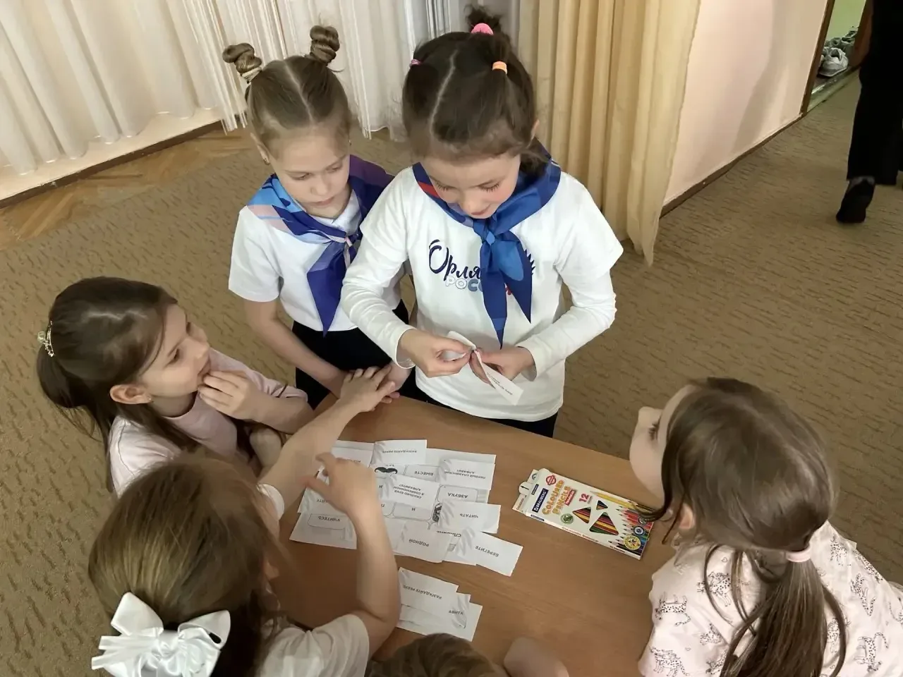 😍Орлята 956!  Быть «Орлёнком» — значит беречь историю своей страны и передавать знания младшим. Наши