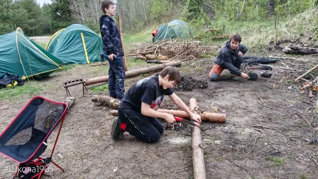 ⛺️ Как стать ещё дружнее? Знает 6 «Г»!  Наши ученики отправились в поход на Воскресенские озёра и пр