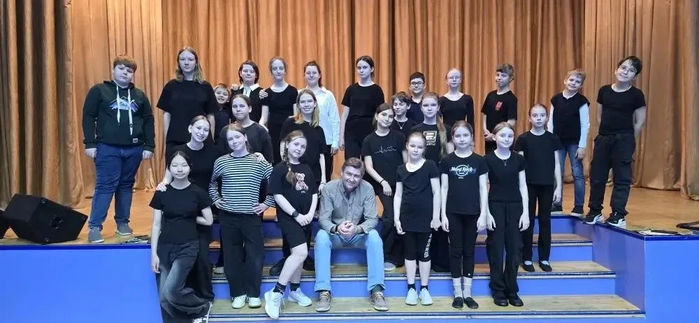 🎬 За кулисами нашего «Квартала мечты»  Недавно состоялось важное событие. В гостях у ребят из школьн