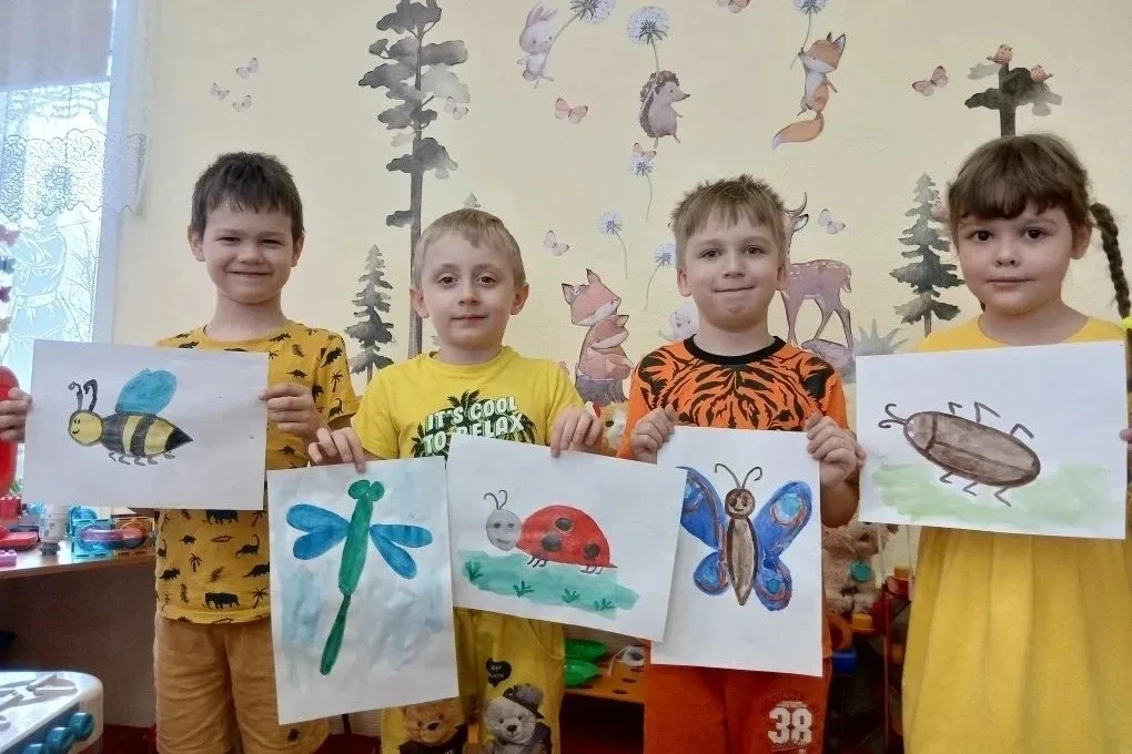 🐞 Всё, что ползёт, летит и жужжит: неделя насекомых в детском саду!  Ребята изучали насекомых, их по