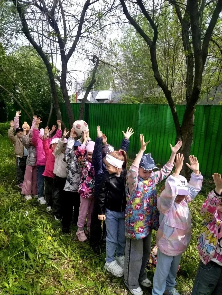 🌿 «Весенняя тропа»: терренкур, который объединил движение и открытия  На этой неделе наши дошколята 