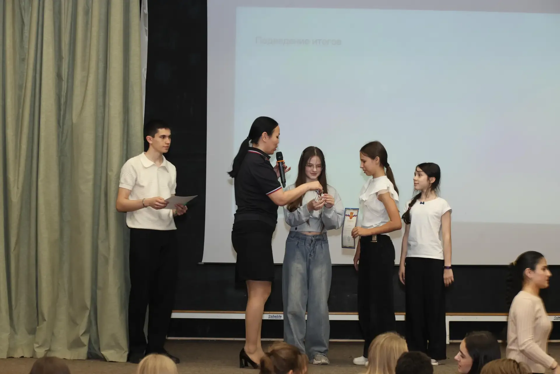 Фестиваль проектов"Город будущего"  В завершении учебного года завершаются и многие направления восп