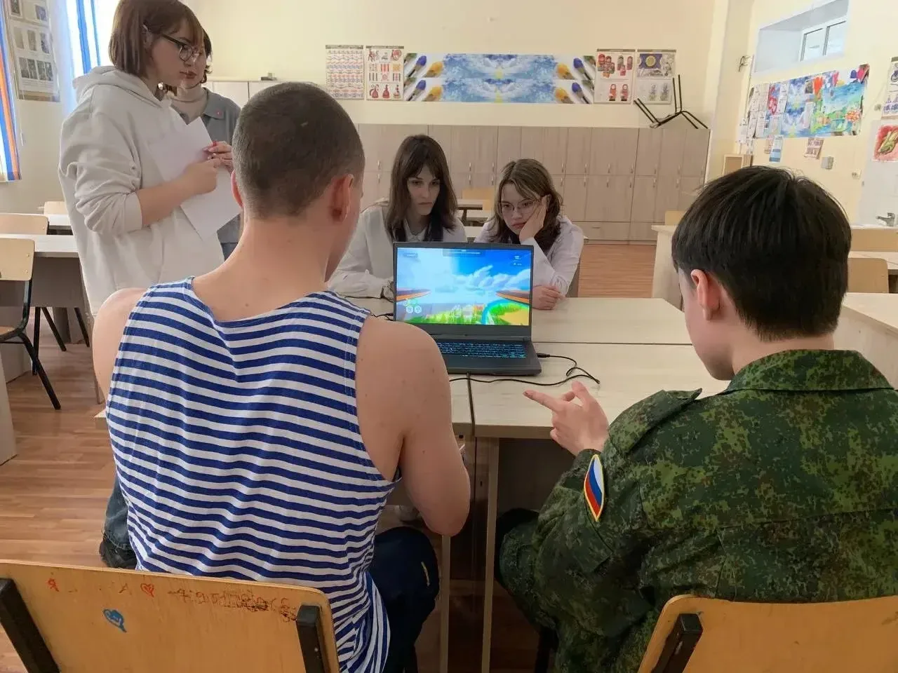 🇷🇺УСПЕХИ НА ЗАРНИЦЕ 2.0 : ГИМНАЗИСТЫ В ЧИСЛЕ ЛУЧШИХ🇷🇺  Ученики гимназии приняли участие во Всероссий