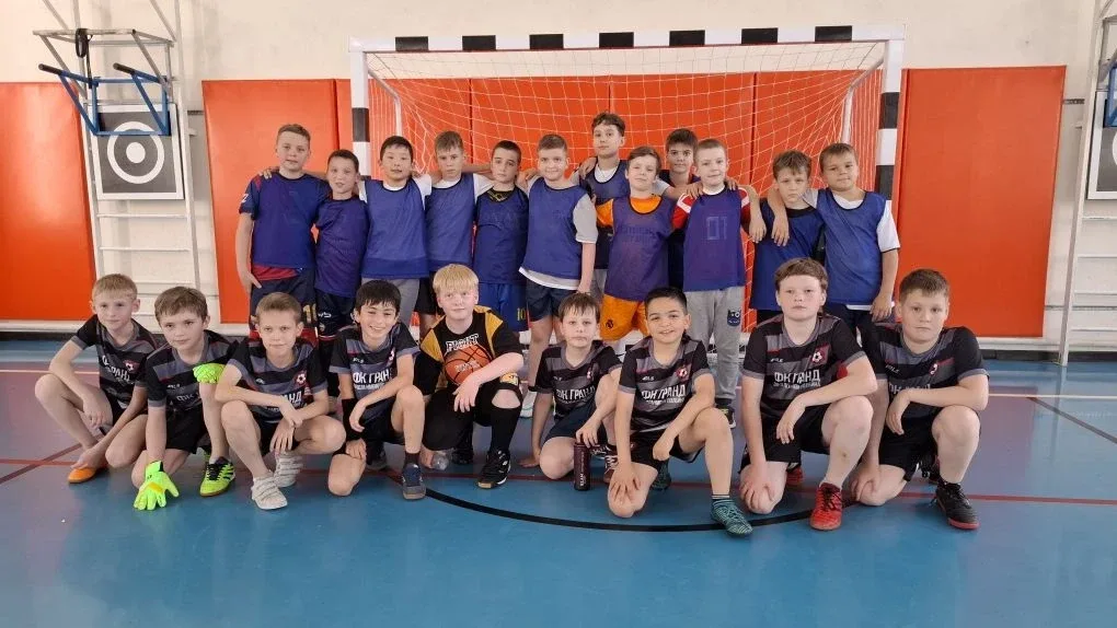 Футбольная эстафета продолжается ⚽  Спортивная дружба между нашей школой и Школой имени Полбина прод