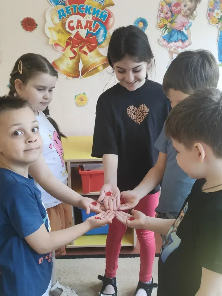 Вместе — теплее ❤️  В наших дошкольных группах прошли утренники, посвящённые Международному дню семь