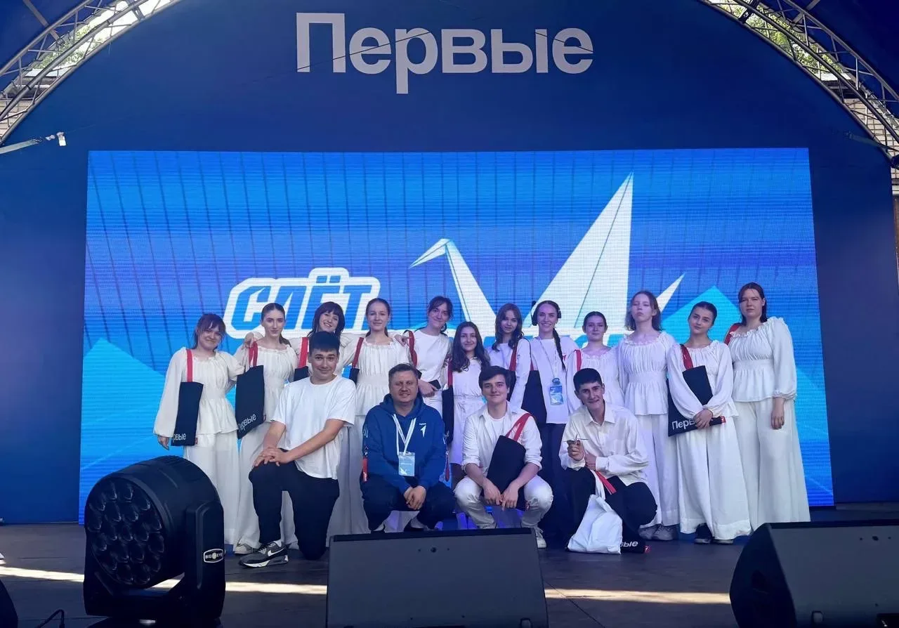 Когда рядом есть наставники 🤝  17 мая во Дворце творчества имени А. П. Гайдара прошёл региональный с