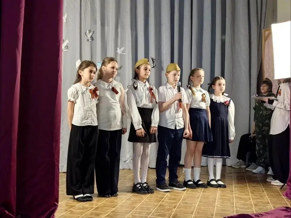 🇷🇺🕊️ Память, которая живёт в наших сердцах  На прошлой неделе, в преддверии Дня Победы, на образоват