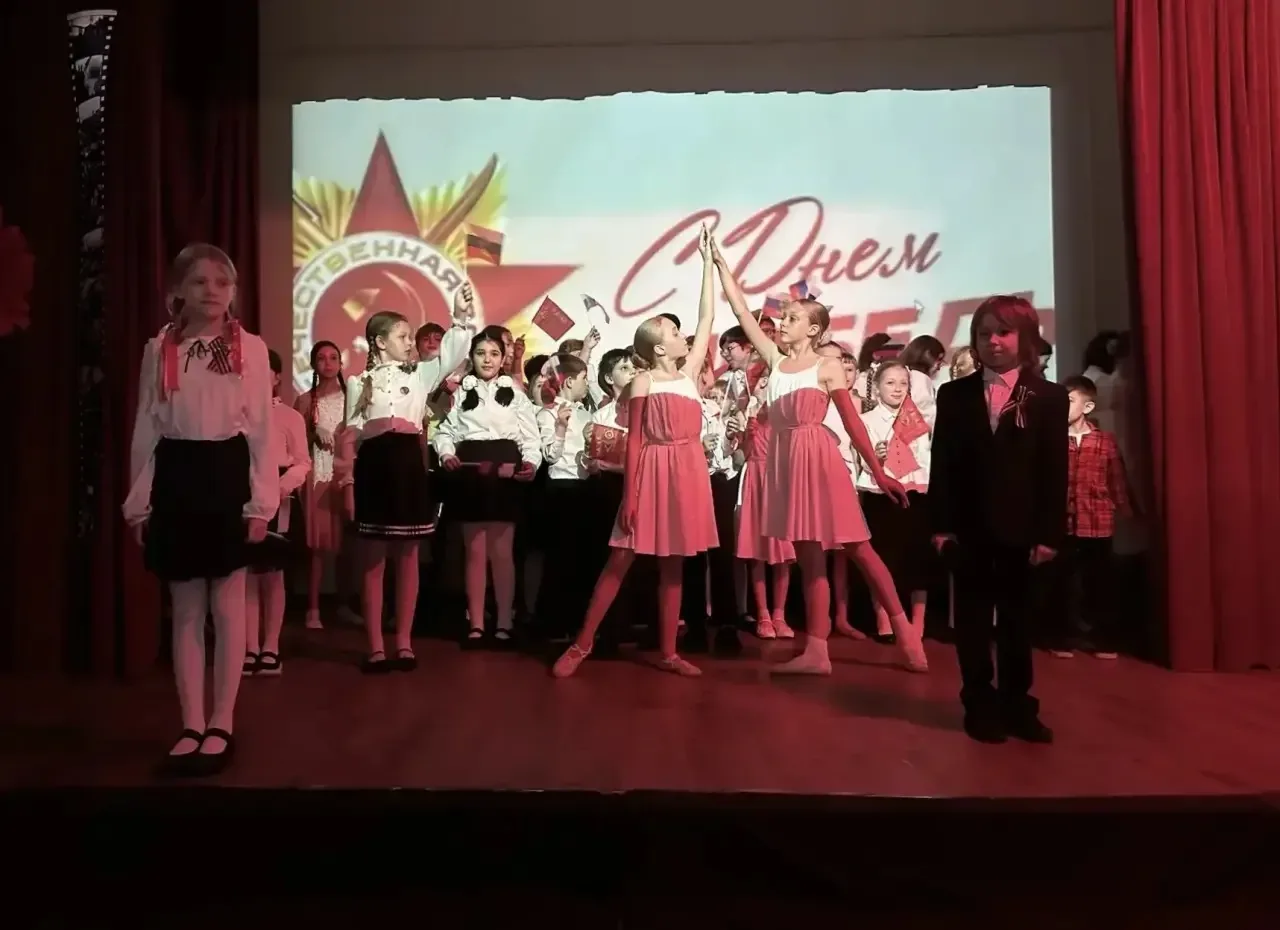 🇷🇺🕊️ Память, которая живёт в наших сердцах  На прошлой неделе, в преддверии Дня Победы, на образоват