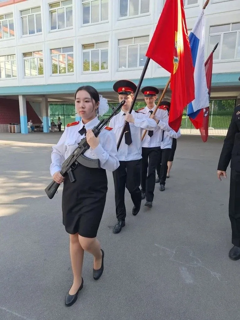 ЛИНЕЙКА КАДЕТ  🏅На торжественной линейке, посвященной подведению итогов учебного года, кадеты школы 