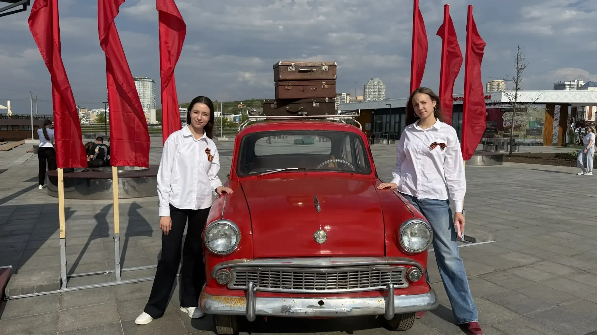 «СУПиРмедиа» в Чувашии! 😻  Наша медиакоманда отправилась в Чебоксары. Юнкоры Ангелина Москвина, Мила