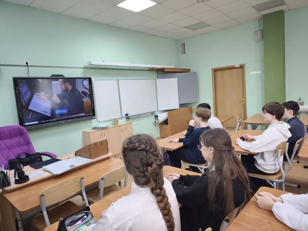«Билет в будущее» — строим города завтрашнего дня!  Сегодня для обучающихся 6–11 классов прошли увле