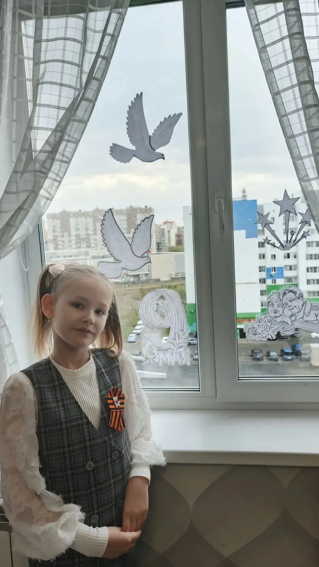 Наши учащиеся продолжают оформлять окна своих домов к Дню Победы🕯🎖🕊 Участники акции: ✅️Петрухин Ярос