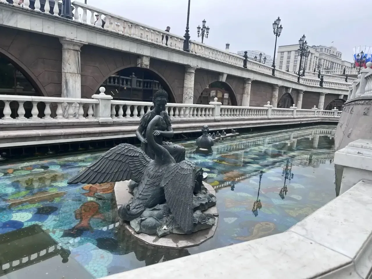 ⭐️ Посвящение в москвичи  🌟 Ученики 1 класса «П» побывали на обзорной экскурсии по центру Москвы.  🌿