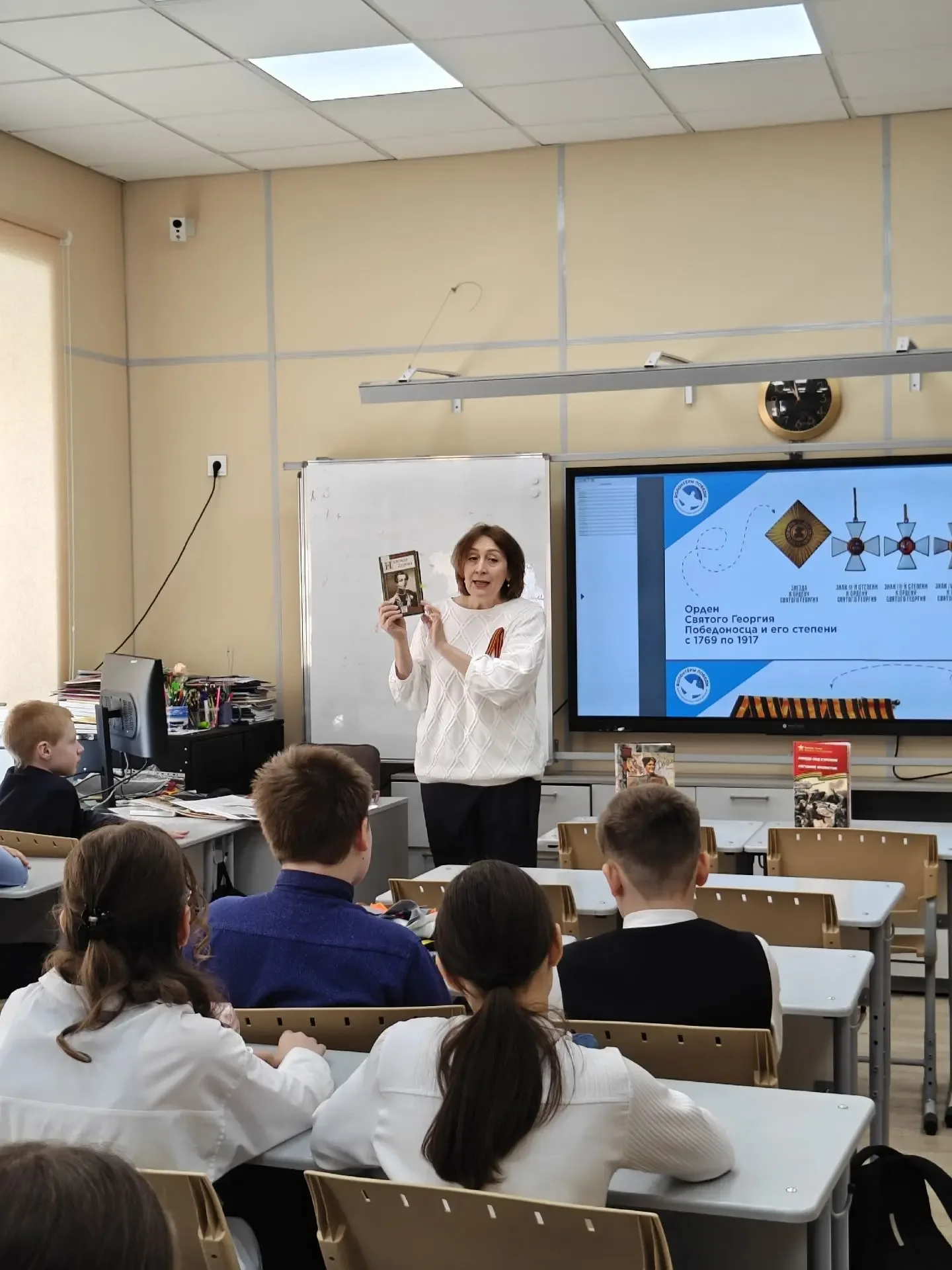 8 мая в 6 классе в рамках Всероссийской акции «Наследники Победы», приуроченной к празднованию Дня П