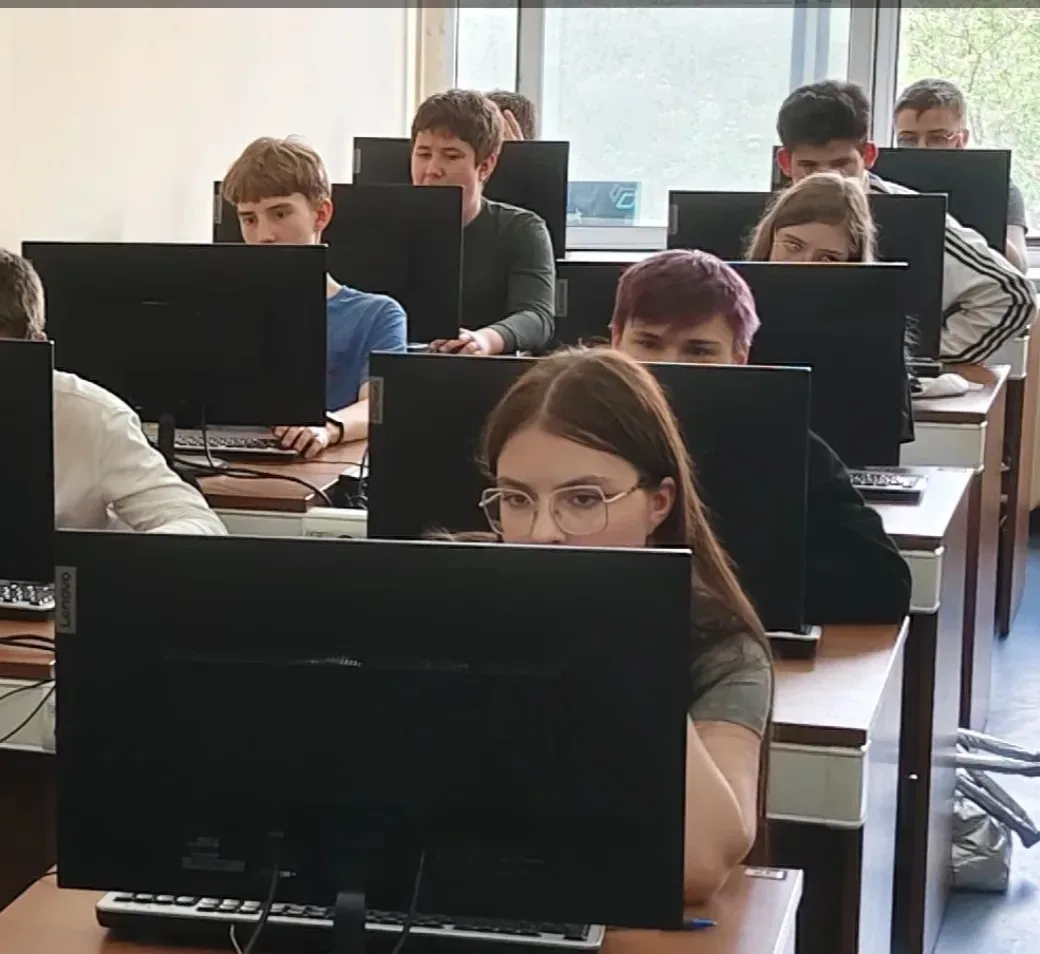 Первые шаги к большим инженерным победам! ⚙️💻  16 мая на базе Московского Политеха прошла олимпиада 