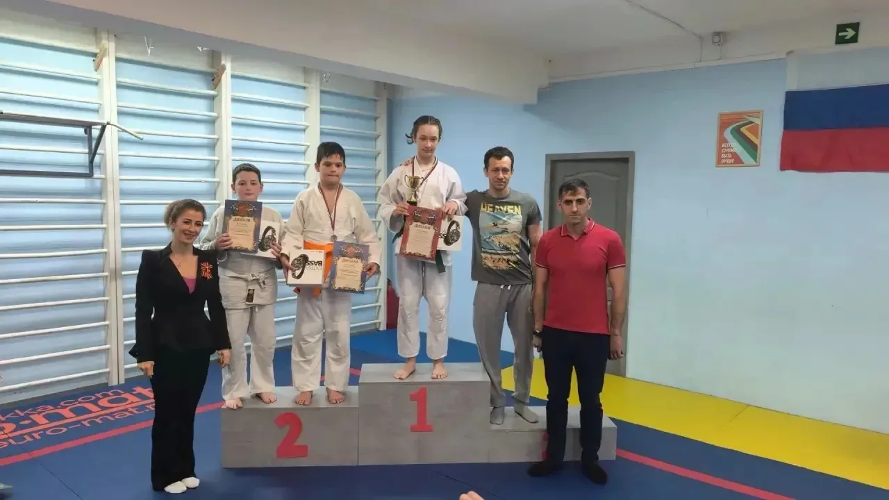 🏆 Наши победители  📍 Ленинский проспект, 43А  ⭐ Николай из 5 «И» занял 2 место на соревнованиях по д