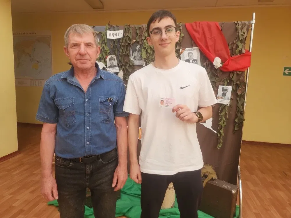 💥Практический экзамен сдан – новые водители на дорогах!  Наши одиннадцатиклассники успешно прошли пр