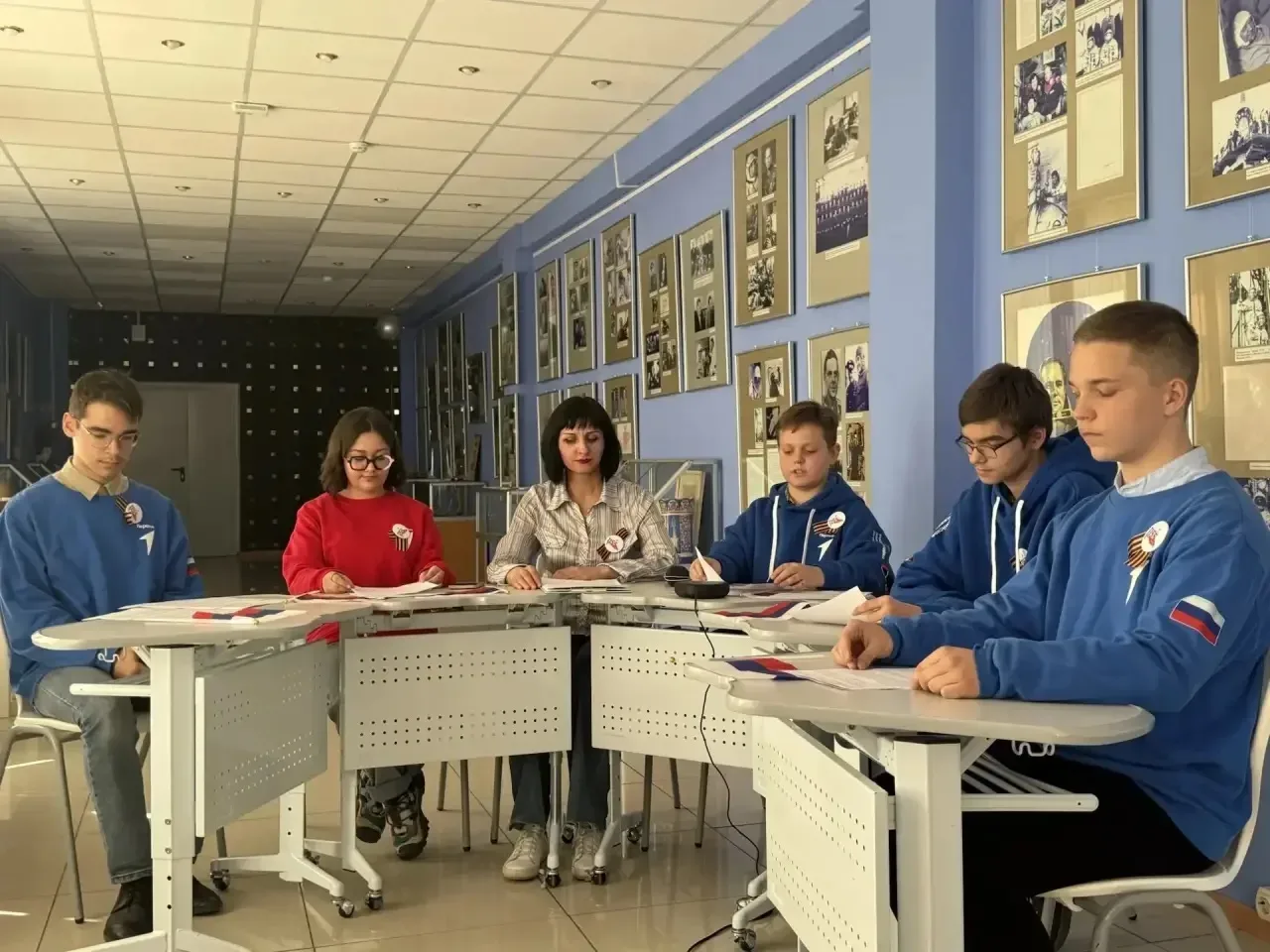 Телемост «Мы – народы Великой России. В каждом сердце она одна!»   🇷🇺 Команда нашей школы приняла уч