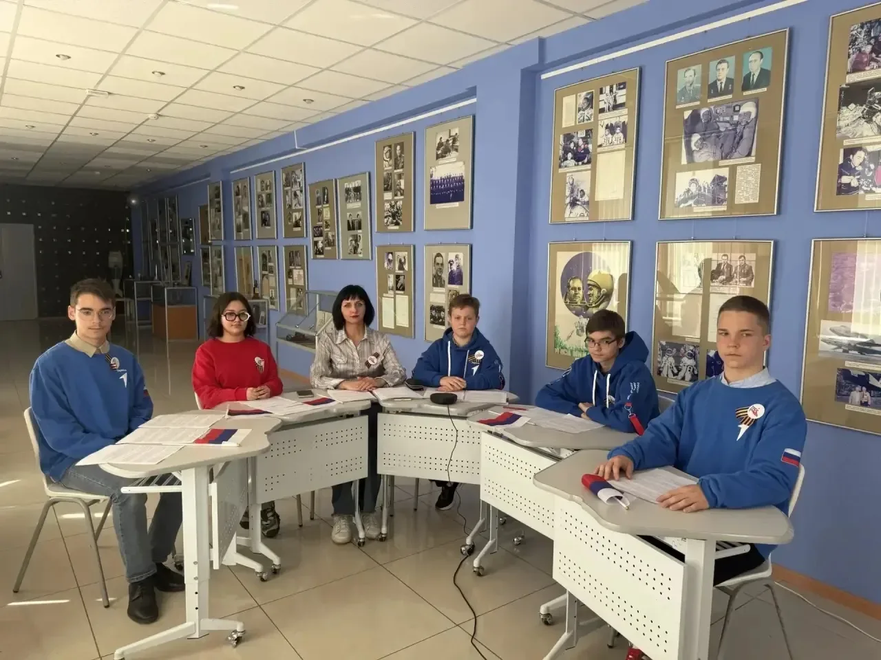 Телемост «Мы – народы Великой России. В каждом сердце она одна!»   🇷🇺 Команда нашей школы приняла уч