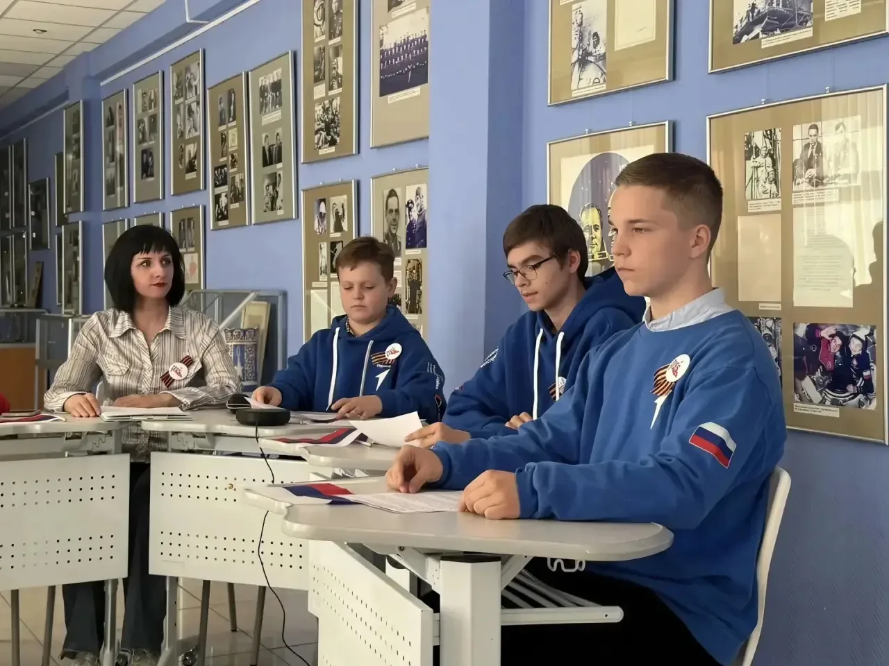 Телемост «Мы – народы Великой России. В каждом сердце она одна!»   🇷🇺 Команда нашей школы приняла уч