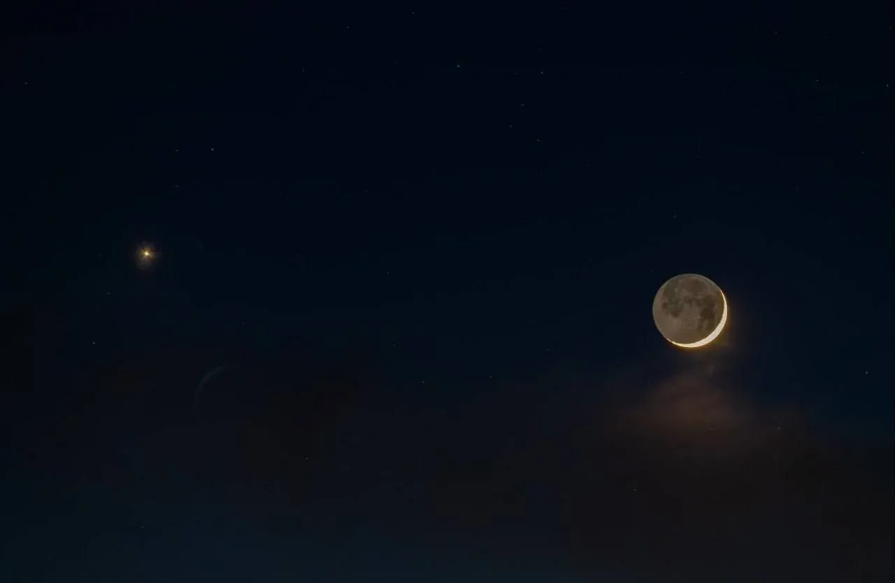 🌙✨ Редкое небесное явление заметили над Россией — Луна, Юпитер и Венера выстроились в ряд  Жители ра